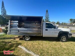 2008 Chevrolet Silverado 2500 Lunch Serving/Canteen-Style Food Truck.