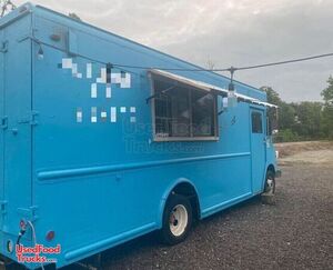 Ready to Serve Used Chevrolet Express Step Van Kitchen Food Truck.