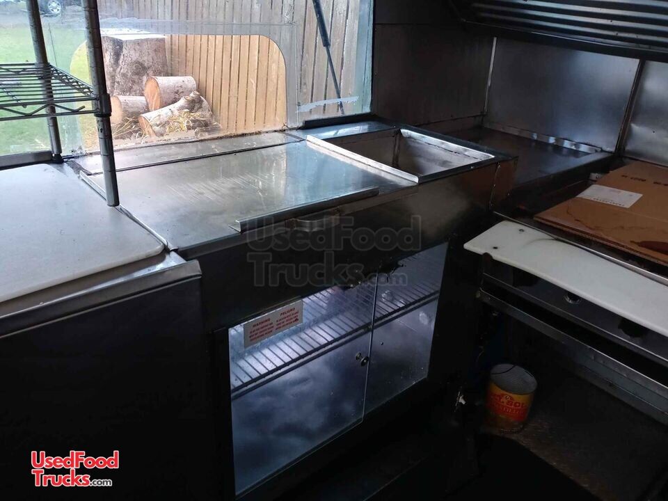L I Certified GMC Kitchen Food Truck with Ansul Pro Fire L I Certified GMC Kitchen Food Truck with Ansul Pro Fire