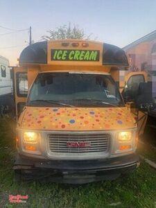 2000 GMC Savana Bus Ice Cream Truck / Ice Cream Store on Wheels.