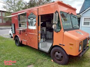 2000 Workhorse P32 All-Purpose Food Truck | Mobile Food Unit.