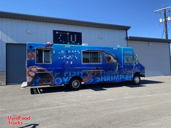 NEW Custom Built 22' Sparkling Step Van Food Truck with a Professional Kitchen.