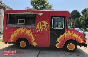 2001 - 18' Workhorse P42 Food Truck / Used Kitchen on Wheels.