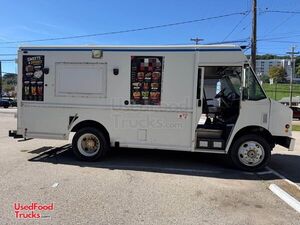 Low Miles - 2006 22' Freightliner MT55 All-Purpose Food Truck with 2024 Kitchen