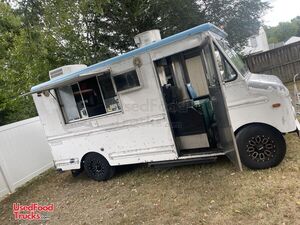 16' Ford Step Van Kitchen Food Truck with Ansul Fire Suppression System