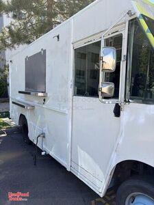 2003 20' Freightliner MT45 All-Purpose Food Truck with Fire Suppression System