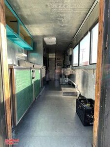 28' Grumman Olson Diesel Step Van Food Truck | Mobile Vending Unit