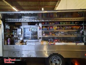 2008 GMC Sierra Lunch Serving / Canteen-Style Food Truck