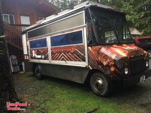Used Grumman Step Van Barbecue Food Truck with Smoker Trailer
