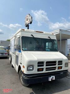 Used - Inspected Oshkosh All-Purpose Food Truck