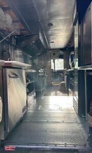 Well-Equipped 2009 Chevrolet Step Van Mobile Kitchen Food Truck with Pro-Fire