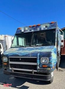 27' Ford Professional Kitchen on Wheels / Step Van Food Vending Truck