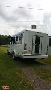 21' Chevrolet Express 3500 Mobile Kitchen Food Truck with Lift