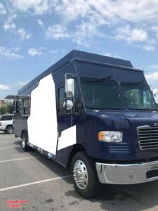 24' LIGHTLY USED LOADED 2018 Diesel Freightliner MT-55 Mobile Kitchen Food Truck