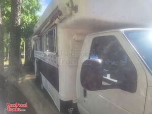 2018 Ford E350 Food Truck ONLY 6500 MILES with Full Kitchen