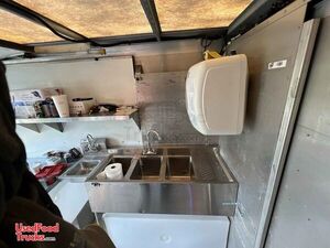 Clean - 2009 Freightliner All-Purpose Food Truck | Mobile Food Unit