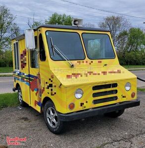 Compact - AM General FJ-8C Ice Cream Truck | Mobile Dessert Truck